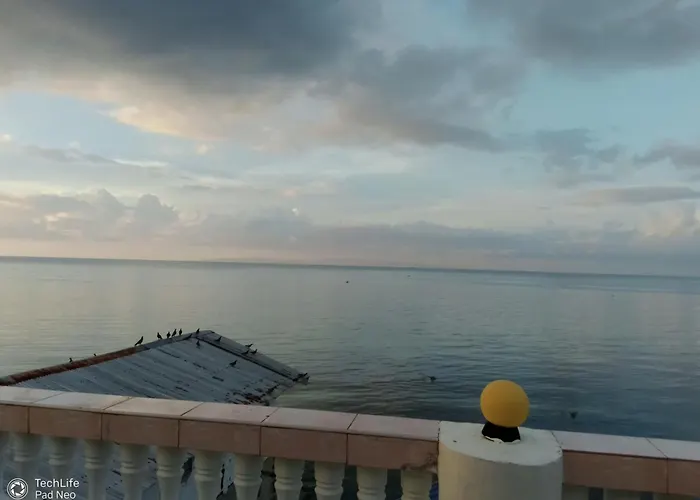 The Cronin Bed & Breakfast Oslob