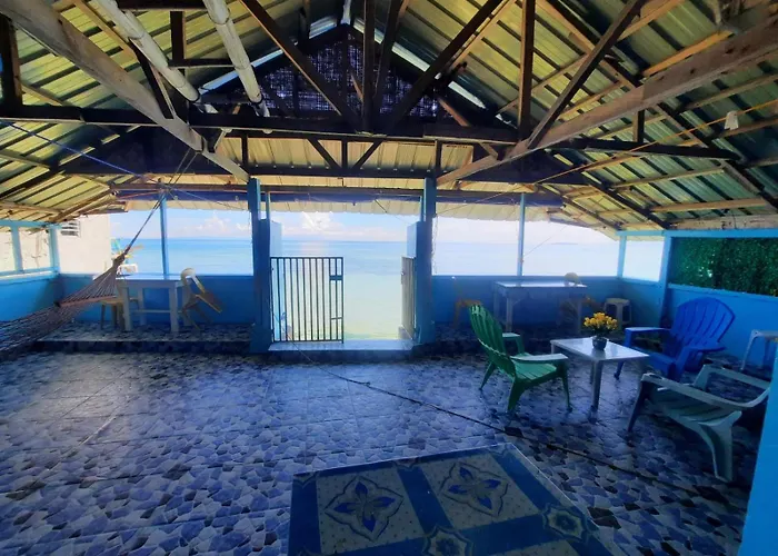 The Cronin Bed & Breakfast Oslob